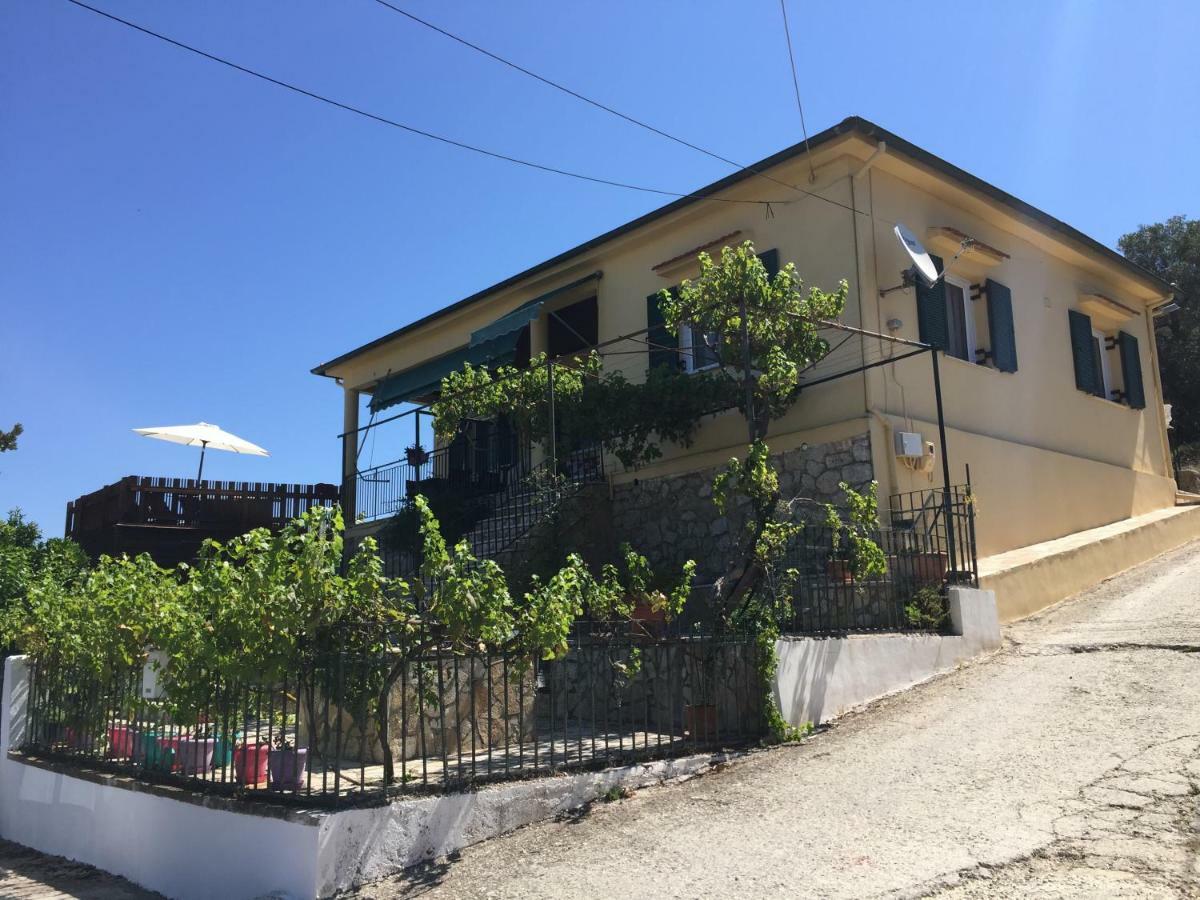Sunblest Villa Dafnata Exterior photo